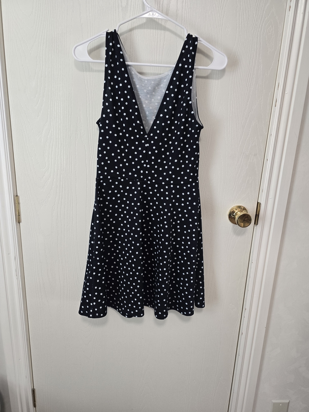 Divided Black Polka Dot Sleeveless V-Neck Dress